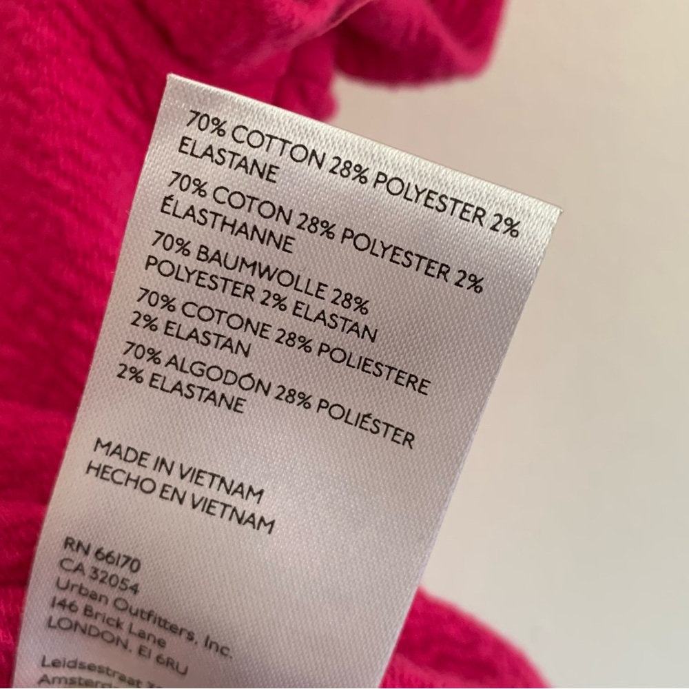 Anthropologie by Anthropologie Scoop Neck Cropped Baby Tee in Hot Pink - Picture 8 of 8